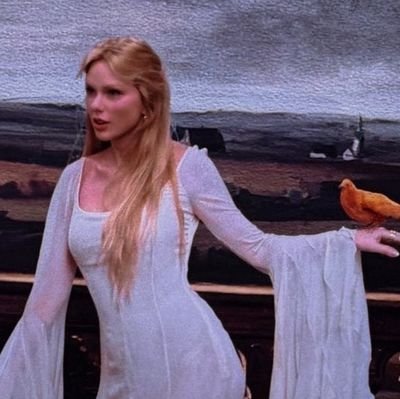 fiblutch's profile picture. and a huge swiftie • @garantido ❤️