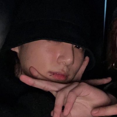 bT__Ts's profile picture. tae and koo !? … 🗯️ ⋆ best boyz