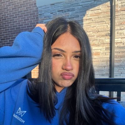 orzial's profile picture. my sprite like easter pink 🫗