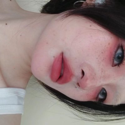 Pippa208's profile picture. I talk about whatever pops into my head | A very sensitive soul | Soft spoken on most days | In the pursuit of truth | Living life in peace and with joy 🫧🌸