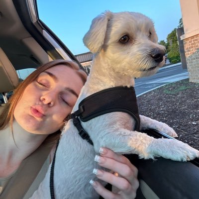 simplyashley96's profile picture. Simple girl, real vibes only