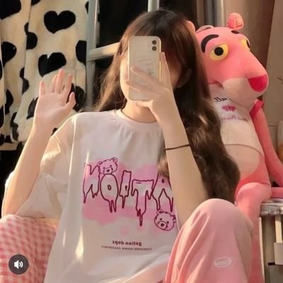 mrahyf8's profile picture. 