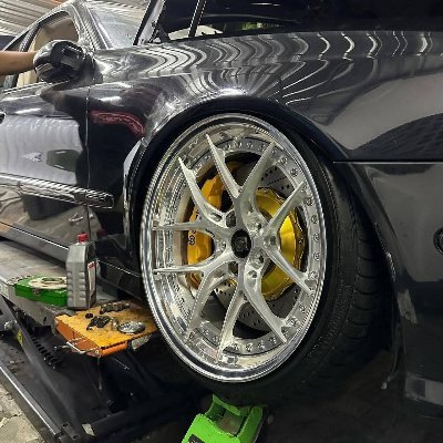 M_junico's profile picture. 