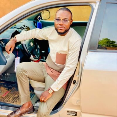 Kelzou7's profile picture. Politologue | Président de l’ONG ISD |
Pour un Niger sûr et une Afrique en développement 🇳🇪✊🏾
kelzoubrahim@gmail.com