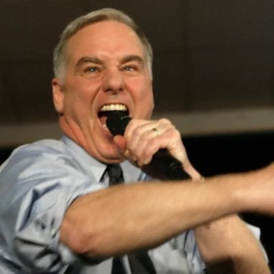 Jaded_USA's profile picture. Frm. GOP turned never-Trump in 2016. Now I’m liking this Mamdani guy but for some reason can’t get Nick Fuentes out of my head. Just looking for a way forward.