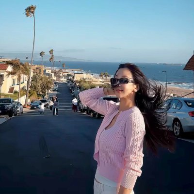 Olivia1991_8's profile picture. Believe in yourself, keep moving forward, and you will see the light.