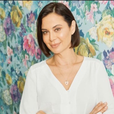 Catherine_LBell's profile picture. 🎬 Actress • Creator • Storyteller 📚 Real talk • Growth • Life moments ❤️ Interact with Catherine Lisa Bell