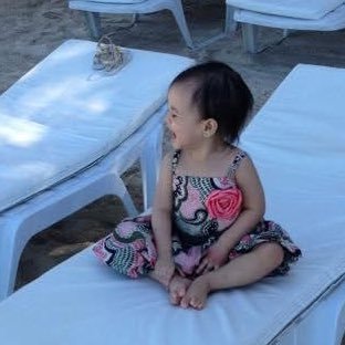 buymeflowers19's profile picture. maybe i will someday let this go forever