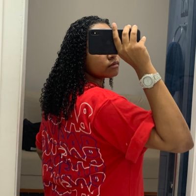 jamille_sabiino's profile picture. 𝚌𝚑𝚊𝚌𝚞𝚗 𝚊𝚟𝚎𝚌 𝚜𝚊 𝚌𝚑𝚊𝚗𝚌𝚎 ❤️‍🔥