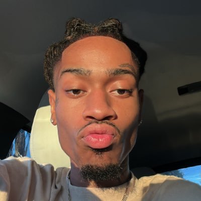 LuvillianBaby's profile picture. Hey I’m Lu and hoes can’t stand my Aura