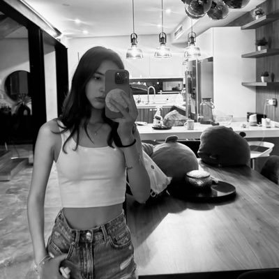 luciaacantu's profile picture. @Harry_Styles ||
