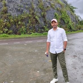 NareshVashistha's profile picture. Indian 🇮🇳👳 Sanatani 🚩