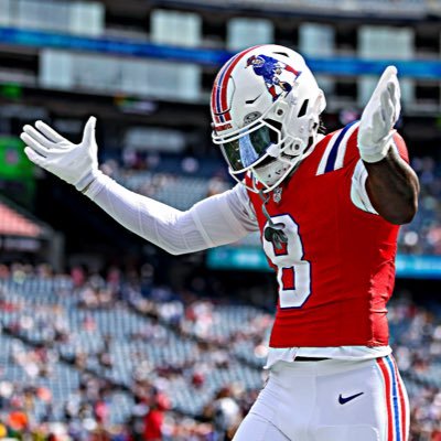 Zl0ckz21_'s profile picture. NFL, CFB, & (W)NBA Specialist 🪄 | Underdog/PrizePicks/Books 🎰 | Access to all of my plays here with a 7 day FREE trial ➡️ https://t.co/PjUiZuVhix 💰