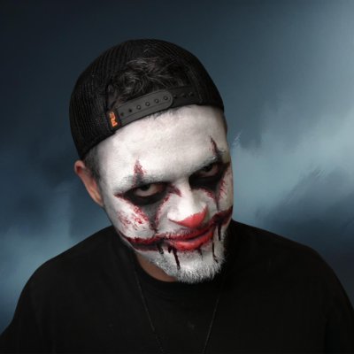 Horror, Jumpscares & tech streamer/content creator.
🎮 Live M–F @ 9PM EST
📍 All links + business contact: https://t.co/EW34nWHldH