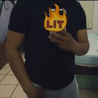 roberto74t's profile picture. 