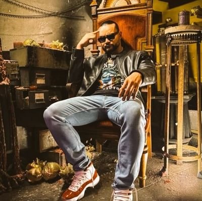 NotSantanaProud's profile picture. writer is over 21
Loud and proud Puerto Rican from the Bronx former TNA tag champ former Aew wrestler