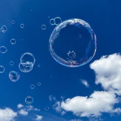 Nilyue28's profile picture. Trambólica, en cualquier momento desaparezco pero siempre he de regresar. Pesimista por naturaleza.
🌸
Six Gun's - Heresy member 
🎼
The GazettE 🖤