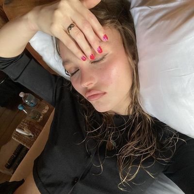 lichagirlie's profile picture. i am nothing in my soul if not obsessive