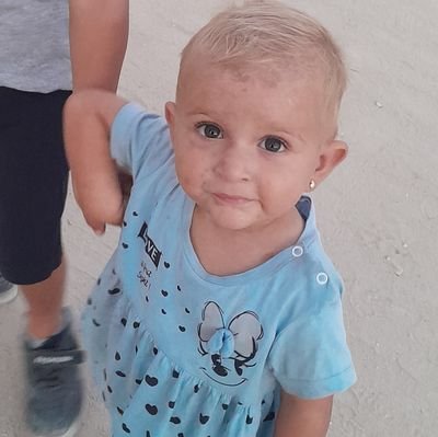 a1_alhabil's profile picture. I am from Gaza City and I have been living in war, harvest and fear for two years, me and my children. Please donate for my children through our link 👇👇