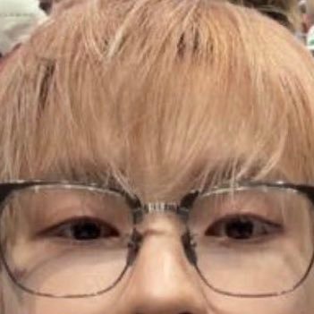 chenjwiT_T's profile picture. 📝.. 천지 작가 → @chenjilab (semi-ia due to uni)