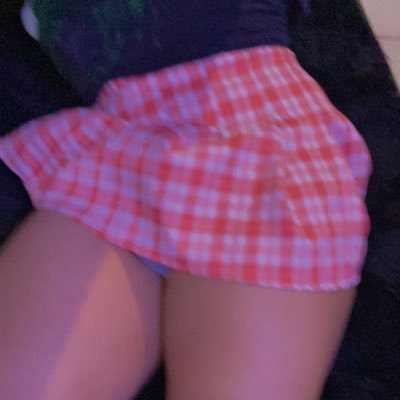 adonishiuwu's profile picture. 19!! | just a another femboy