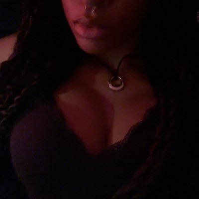 amorathesiren's profile picture. 22 | spoiled because you can’t get me out of your head ✨