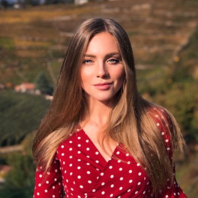 WalkWithJoy_'s profile picture. Chase your dreams and embrace the future. Independent woman 🇺🇸 🙆♀️, loves traveling  ✈️ and golf 🏌️♀️  Scuba diving enthusiast 🤿