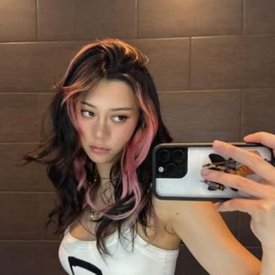 strapmanon's profile picture. tudo é gnarly se você pensar bem