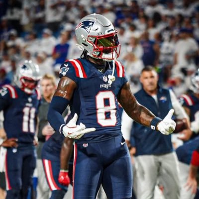Pats_express's profile picture. #ForeverNE #DirtyWater #NHLBruins #BleedGreen #Gators 🐊