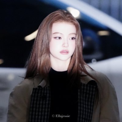 Ellajessie1201's profile picture. 🩵 xhs/weibo/douyin same name