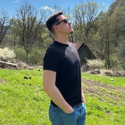 AlanderKohenel's profile picture. Romanian interested in theology, philosophy, history and philology.