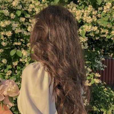 euph0ria_r0se's profile picture. 🕯️💌🕊️☕🎧