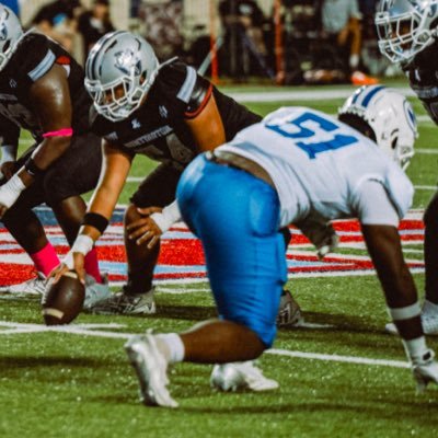 ZayzayMcdavid's profile picture. Evangel Christian Academy 2027📚/ Gpa 3.3 6’0 235 DN,EGDE ☎️Contact 214-940-3795 zayzaymcdavid@gmail.com