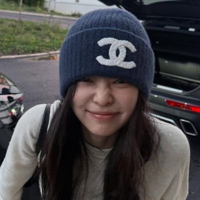 dajenkm's profile picture. BLACKPINK ESTÁ DE REGRESO