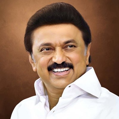 SamDmk100's profile picture. 