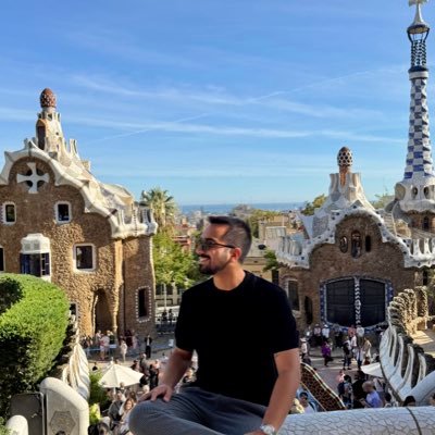 saricoob's profile picture.