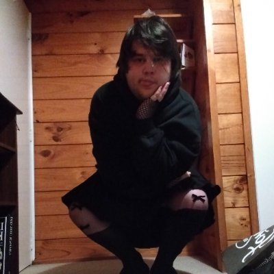 That one girle from nz who plays Goldlewis
21
She/Her
https://t.co/HXWjp6vY6S
