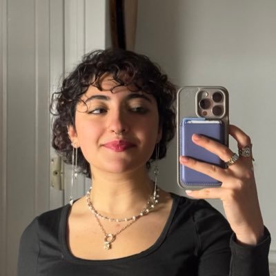 ShrinkingFigure's profile picture. i sell movies / (any pronouns)