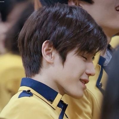 bubbllebeem's profile picture. 🌹|🐿️|⭐