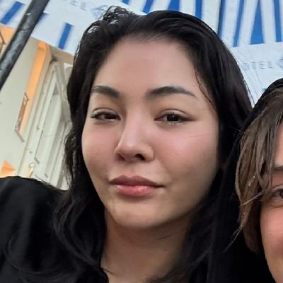 maliyoo_'s profile picture. - 𝗜 𝗽𝗿𝗼𝗺𝗶𝘀𝗲 𝗻𝗼𝘁 𝘁𝗼 𝗴𝗼, 𝗶𝗳 𝘆𝗼𝘂 𝗽𝗿𝗼𝗺𝗶𝘀𝗲 𝘁𝗼 𝘀𝘁𝗮𝘆.🌻💛