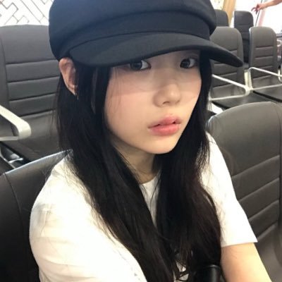 lqq8Ollq's profile picture. 을사을사화이팅