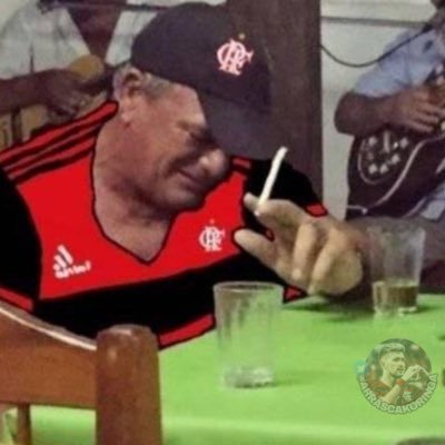Antifascista. Flamengo. Advogado e Portelense por herança.
