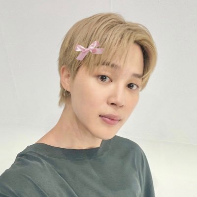 yyggukie's profile picture. her jikooette 🎀 my euphoria i miss you like crazy | written by sabriana # j to the k ˳໒ ͚.ིྀ ݂ . ͚১ᢉ𐭩