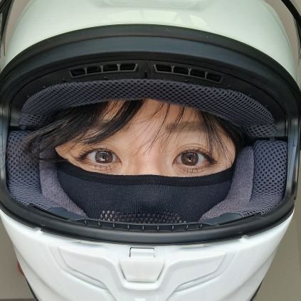 tentsuru's profile picture. 音楽と映画、ポ🇵🇱ランドでの日常など。
Running a game publisher @HYPERREAL_jp .
🏍: Yamaha MT07 / KTM Duke 390