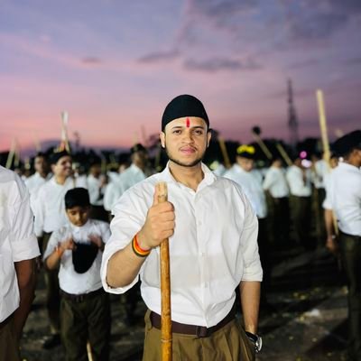 IamBhuwanYadav's profile picture. Proud Hindu Nationalist | Inspired By The Ideology Of Shri Krishna, Bhagat Singh & Veer Savarkar. Dhar, MadhyaPradesh📍ABVPIAN