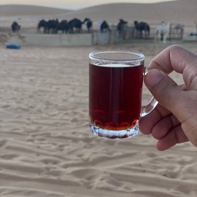 alyami__0's profile picture. فـ هاتِ يَديكِ لَدي كلامٌ كثير وشِعرٌ وشوقٌ وحاءٌ وبَاءْ♥️