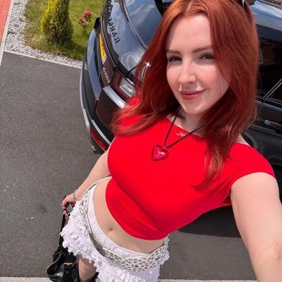 j_aulehla's profile picture. Here for fun 🍑