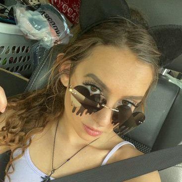 lillan467's profile picture. fun