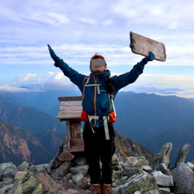 takasi_poi's profile picture. 酒は男の子守唄。