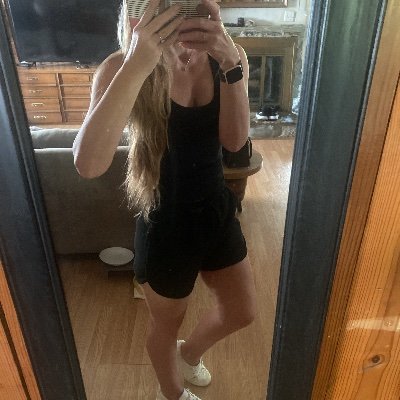 HeleneLuna_'s profile picture. The cosmos is within us. We are made of star-stuff. We are a way for the universe to know itself. ⭐-Carl Sagan-⭐